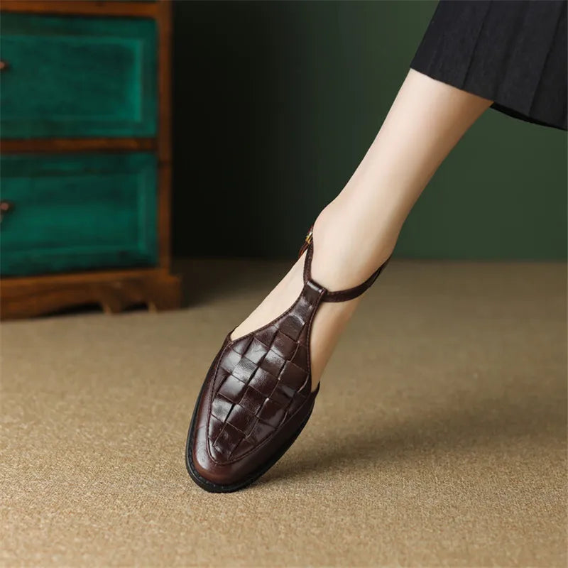 Kimberly | Retro-Inspired Strap Heels