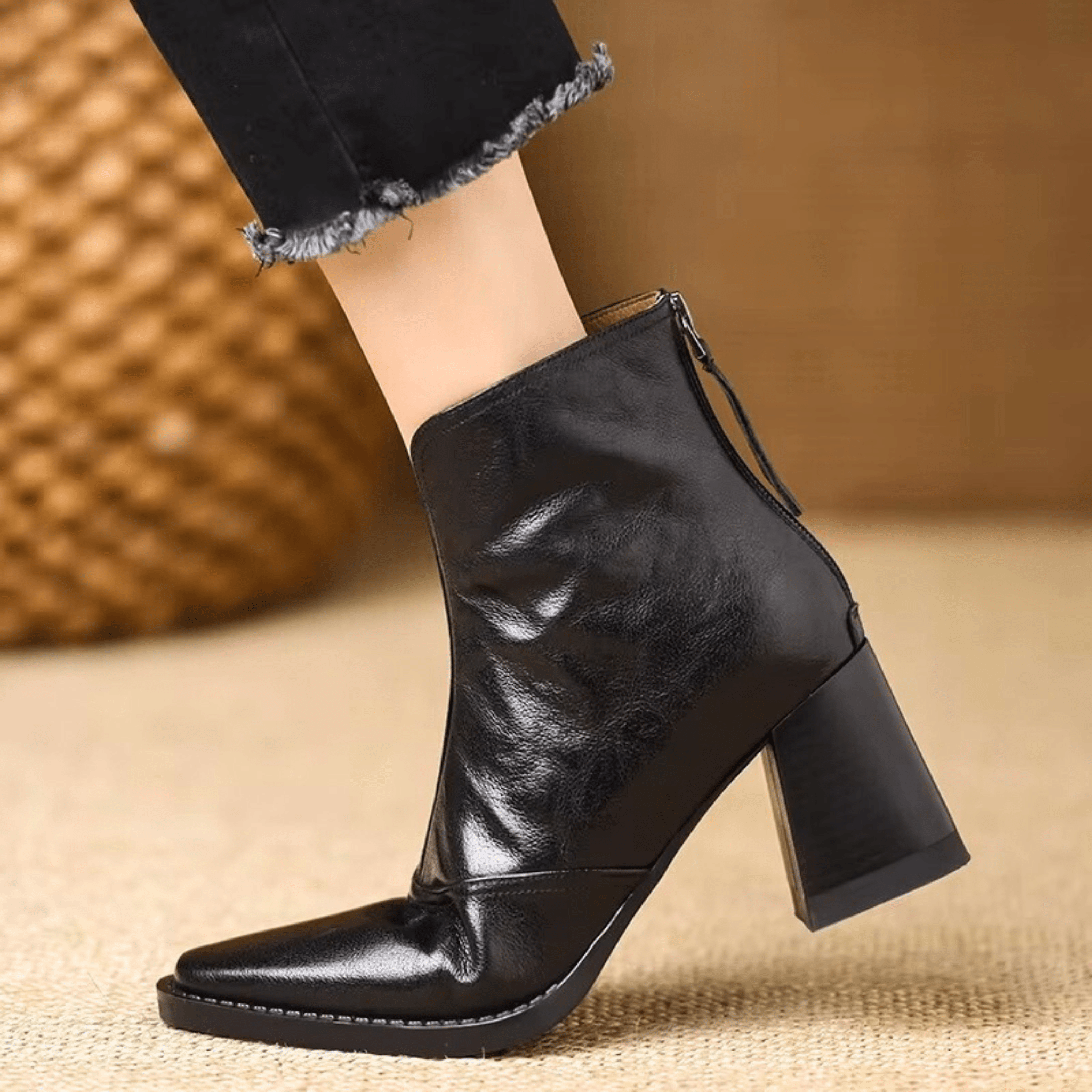 Elizabeth | Timeless Classic Heel Boot